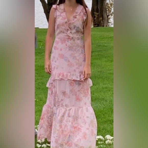 BCBGeneration Ruffle Maxi Dress in Light Pink size 2 - Picture 5 of 5